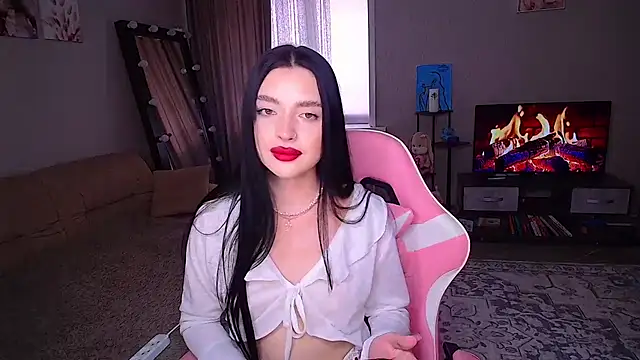 yoursLina online show from 05/16/26, 10:36