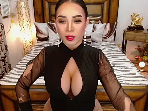 Snapshot of Abigail_Hoofman chatting on 06/10/26, 10:27 Abigail Hoofman online show from 06/10/26, 10:27