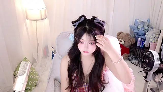 ChuYI-007 online show from 04/23/26, 09:38