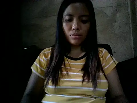 juicyredt online show from 04/23/26, 09:27