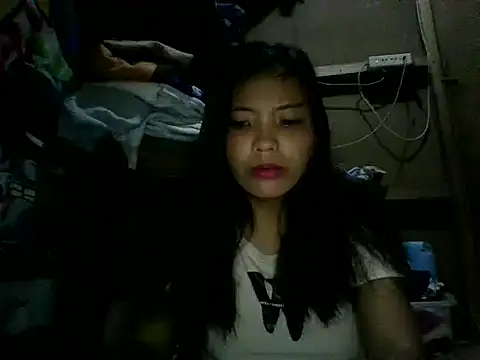 juicyredt online show from 06/04/26, 09:41