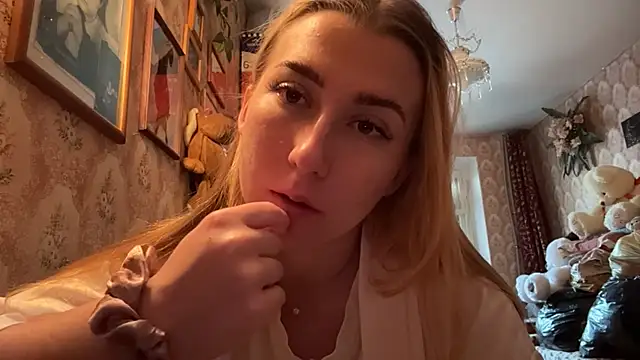 MandyVandy online show from 04/29/26, 05:33