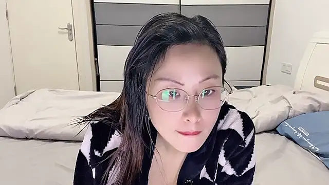 01knioka online show from 04/23/26, 10:55