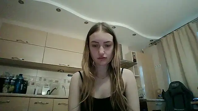 Lisanta online show from 05/05/26, 04:54