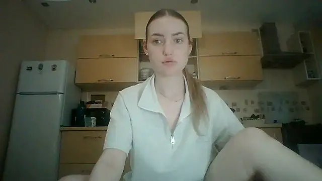 Snapshot of Lisanta chatting on 07/08/26, 02:46 Lisanta online show from 07/08/26, 02:46