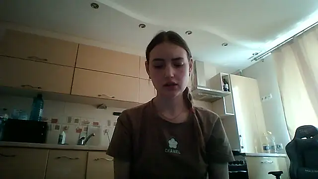 Lisanta online show from 05/04/26, 12:19