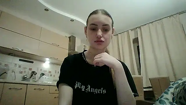 Lisanta online show from 05/02/26, 07:30