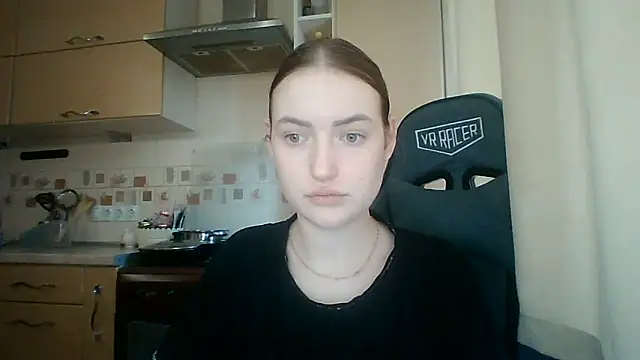 Lisanta online show from 06/09/26, 02:18