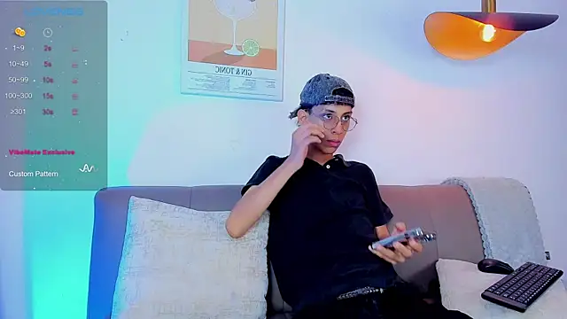 Snapshot of dax_blaze chatting on 05/06/26, 12:53 dax blaze online show from 05/06/26, 12:53