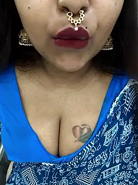Snapshot of samanatha91 chatting on 05/26/26, 07:23 samanatha91 online show from 05/26/26, 07:23