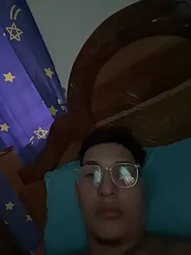 Destiny15 online show from 04/19/26, 09:39