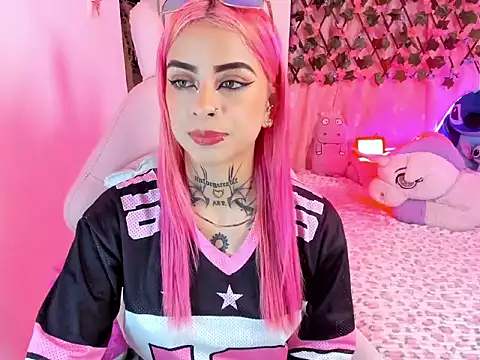 Megan Robertss online show from 05/24/26, 08:31
