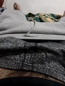 mostafa0166 online show from 04/19/26, 11:07