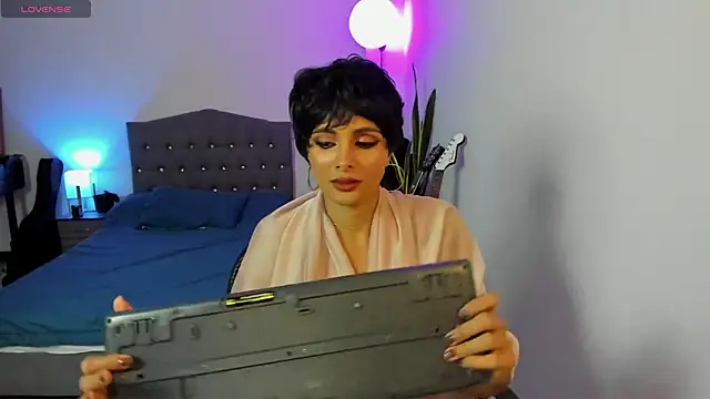 Candelaria000 online show from 04/20/26, 03:53