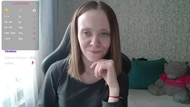  AlliceCullen  online show from 04/20/26, 03:46