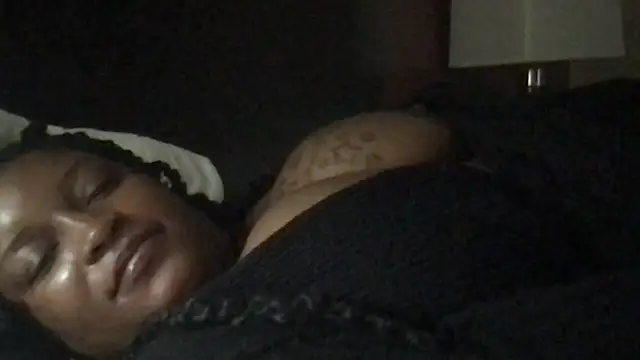 thedarkenchantress online show from 11/22/25, 06:18