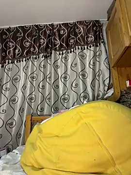 Cici-Baby13 online show from 04/22/26, 02:57