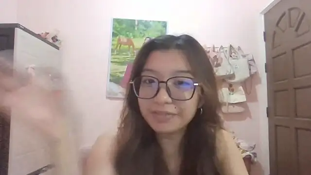 ShakiaChesbro online show from 04/26/26, 10:12