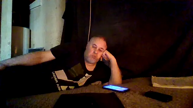 Nightshade1195 online show from 05/18/26, 08:24