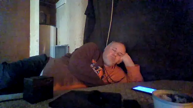 Nightshade1195 online show from 06/17/26, 08:41
