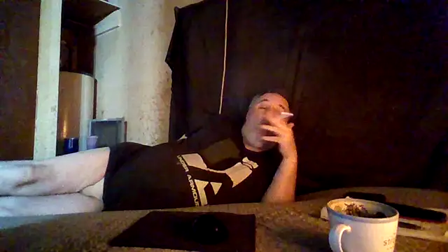 Nightshade1195 online show from 05/05/26, 08:56