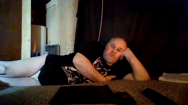 Nightshade1195 online show from 05/21/26, 06:05