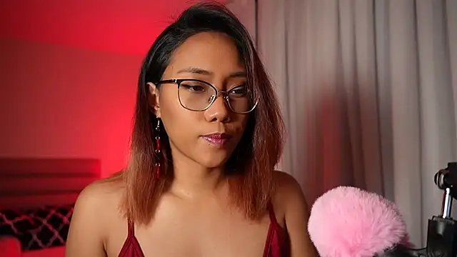 Snapshot of VexaNyx chatting on 06/24/26, 01:21 VexaNyx online show from 06/24/26, 01:21