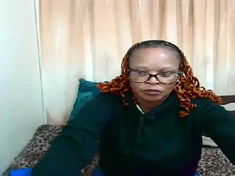 Snapshot of Ebony_Bloom69 chatting on 07/01/26, 05:08 Ebony Bloom69 online show from 07/01/26, 05:08