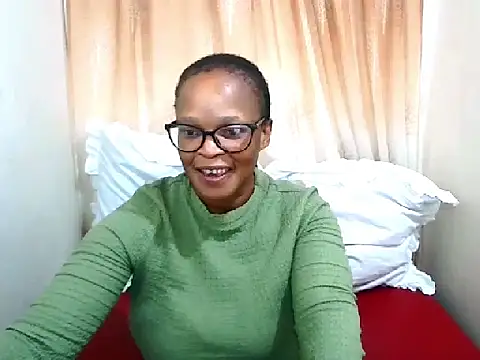 Ebony Bloom69 online show from 05/14/26, 04:20