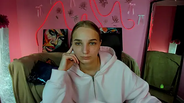 ollivia dream online show from 05/05/26, 05:43