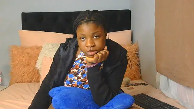 julianaa19 online show from 05/20/26, 04:59