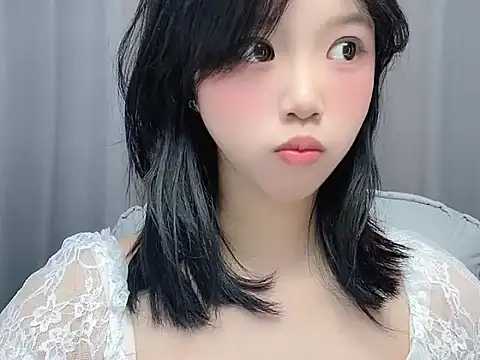 TwinXXyan online show from 04/20/26, 01:35