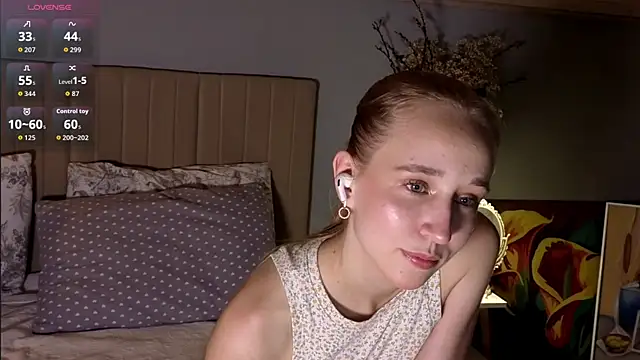 oliviakiiss online show from 07/07/26, 04:54