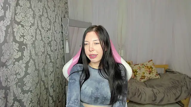 Sandra Ross online show from 04/24/26, 08:16