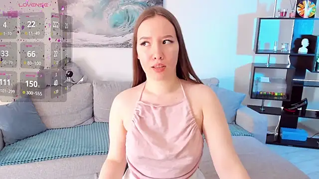 DaniellaSunny online show from 05/04/26, 11:24