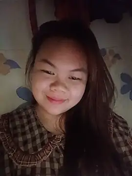 Truxcy1 online show from 05/21/26, 04:37