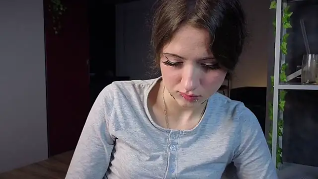 Snapshot of lovergirl4me chatting on 06/27/26, 05:41 lovergirl4me online show from 06/27/26, 05:41