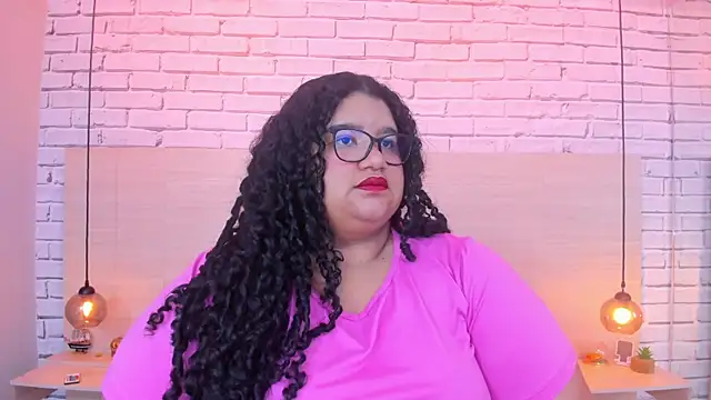 Miley collinss online show from 06/06/26, 12:54