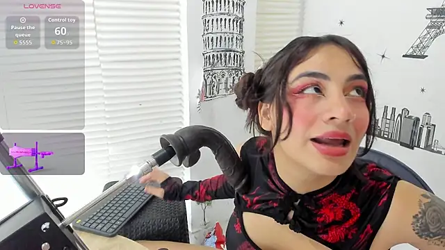 violett collinss online show from 06/07/26, 01:55