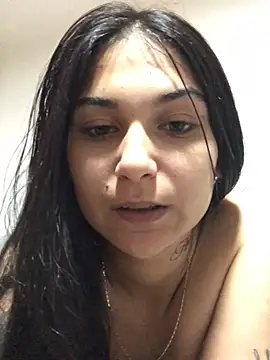 Snapshot of amira1348 chatting on 07/23/26, 08:00 amira1348 online show from 07/23/26, 08:00
