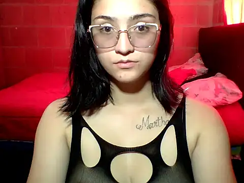 Nerina Merlot online show from 04/20/26, 03:13