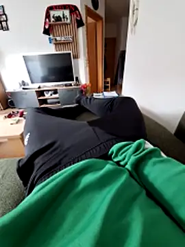 tom138jr online show from 04/20/26, 03:02