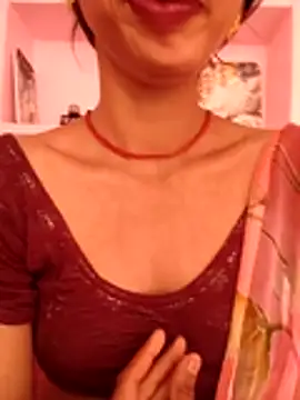 Vidhya Balan143 online show from 05/10/26, 07:12