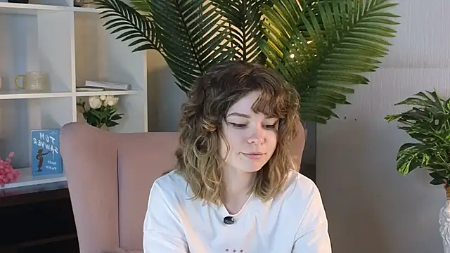 DetraBolen online show from 04/21/26, 09:38