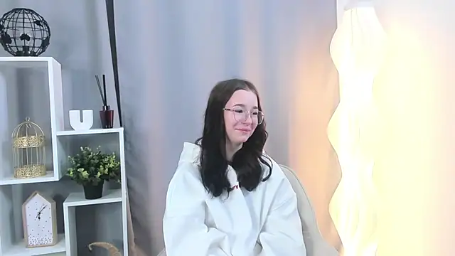 ChasityHartage online show from 04/22/26, 10:11