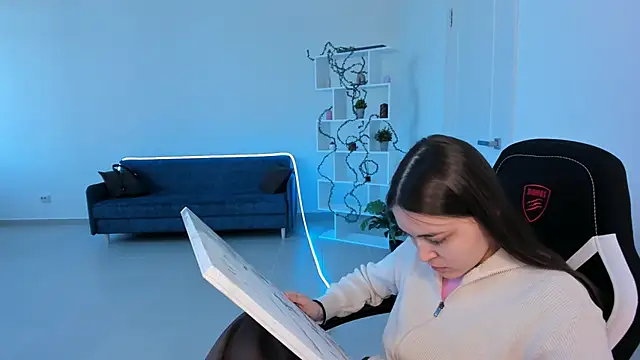 ChanaEbersol online show from 04/22/26, 02:24