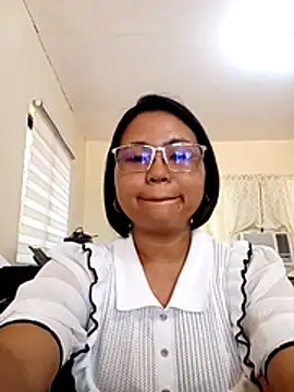 Snapshot of osang08 chatting on 05/08/26, 04:05 osang08 online show from 05/08/26, 04:05