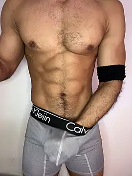 Lucas 93840 online show from 07/09/26, 03:00