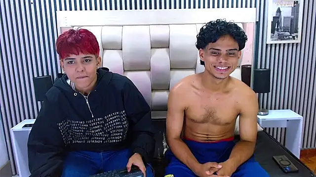 Enma And David online show from 04/20/26, 10:00