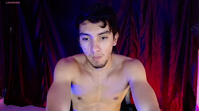 Snapshot of dante_18cm_ chatting on 05/30/26, 01:12 dante 18cm online show from 05/30/26, 01:12